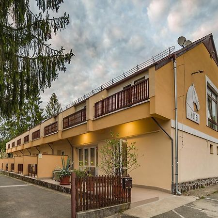 Szilvásvárad Lipicai Hotel Es Etterem מראה חיצוני תמונה
