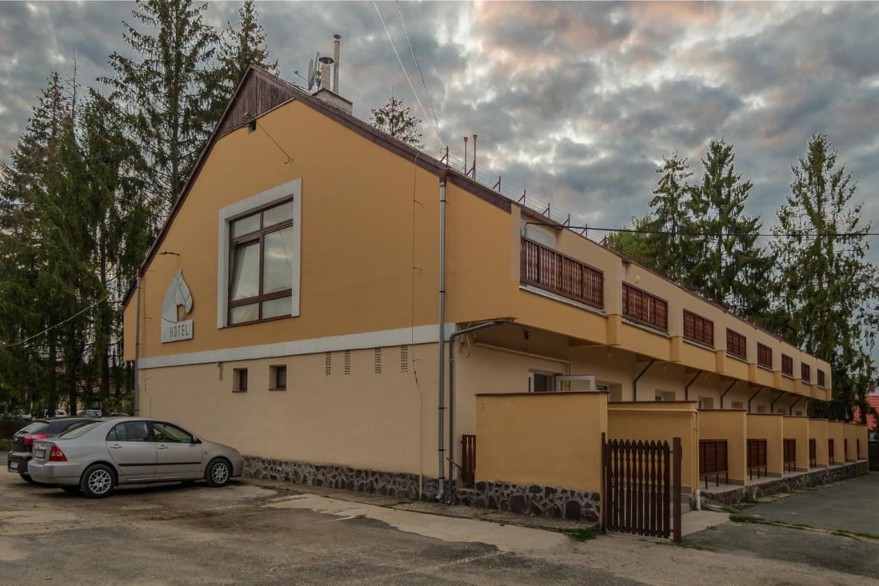 Szilvásvárad Lipicai Hotel Es Etterem מראה חיצוני תמונה
